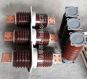 電站（zhàn）用CWB-CWC-CWW-CWWB-10-20-35KV/2000A高壓穿牆套管陶瓷