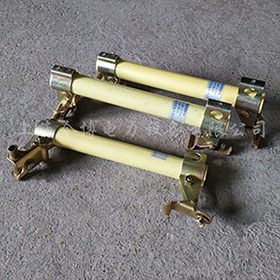 RW7-10/100a~200A戶外跌落式（shì）熔斷器高壓保險令克開關熔（róng）管